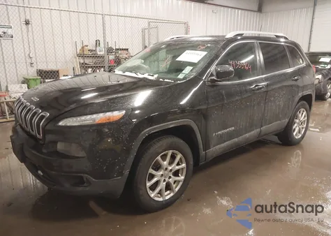 2017 Jeep Cherokee Latitude 4X4 from USA, damaged, VIN 1C4PJMCB8HW625769